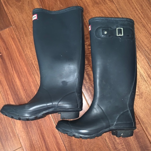 Hunter Rain Boots - Picture 1 of 4